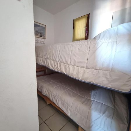 Port-Vendres: Studio Cabine Avec Terrasse, A 2 Pas Du Port - Fr-1-309-256 Пор-Вандр Екстер'єр фото